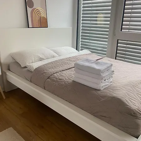 Studio Mit Stellplatz * Bielefeld